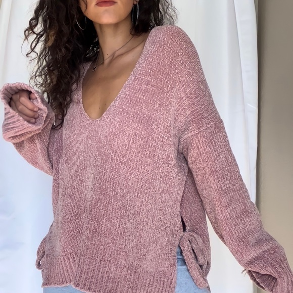 Wish the Label Skylight Tie Soft Acrylic Knit Sweater Light Pink Dusty Rose - Picture 4 of 5